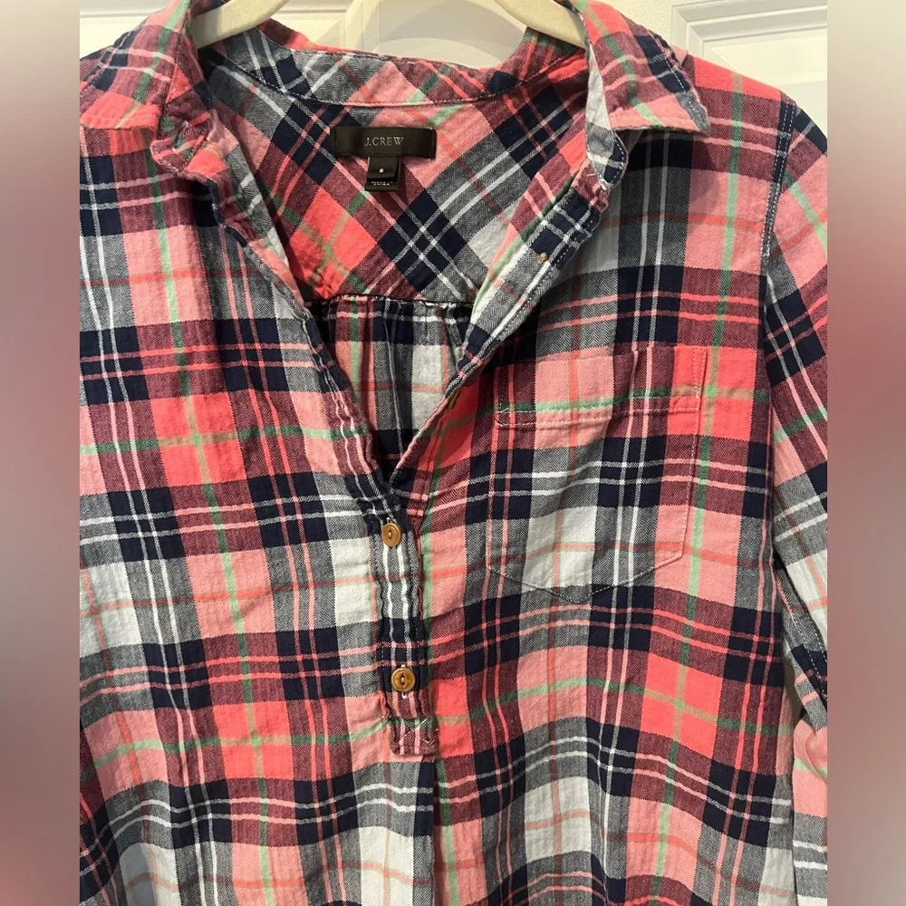 J. Crew Women’s Popover Top Plaid Long Sleeve Half Button Front Size Small EUC